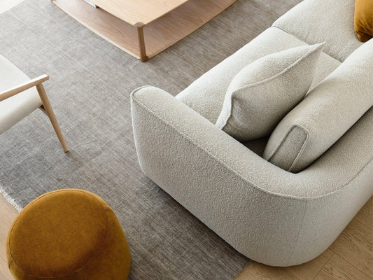 Incorporating Vibrant Pieces Into Your Interior