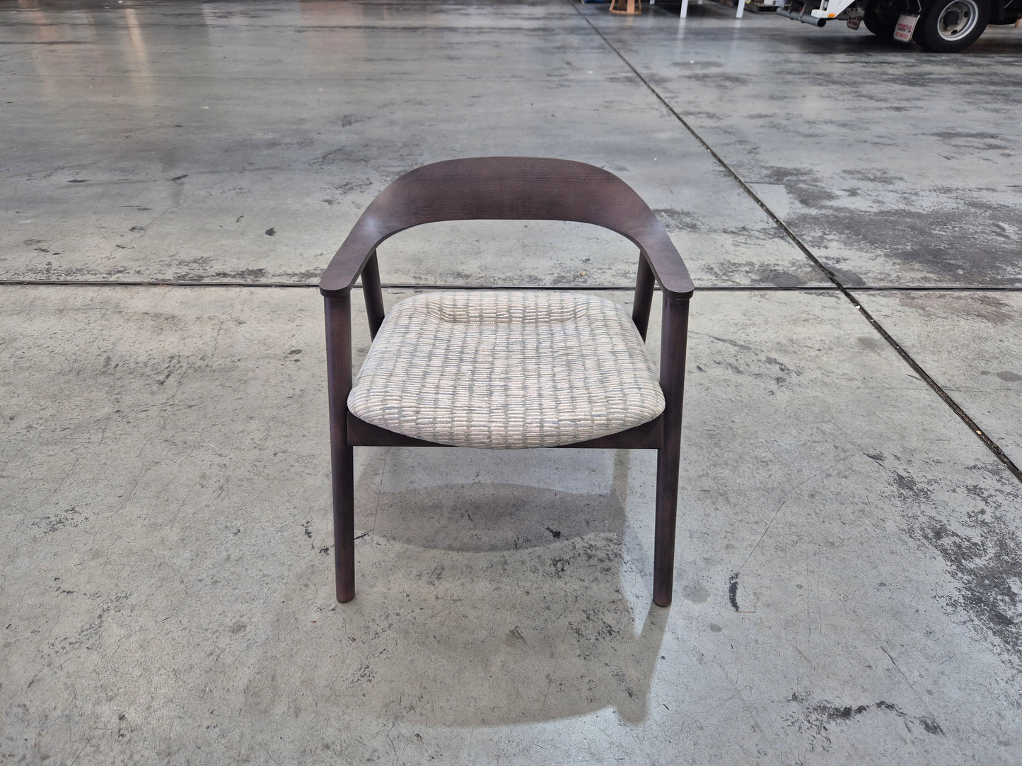 Karm Lounge Chair Smoked Oak