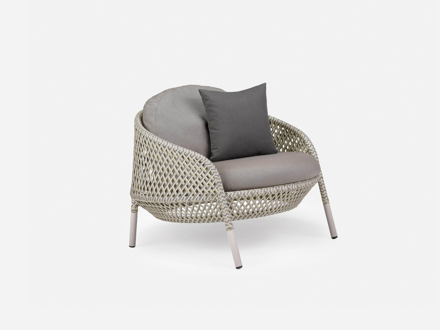 AHNDA Lounge Chair - Outdoor Furniture