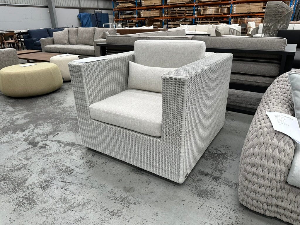 Aspen Lounge Chair Outdoor Furniture Manutti 