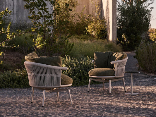 CESTA Swivel Lounge Chair