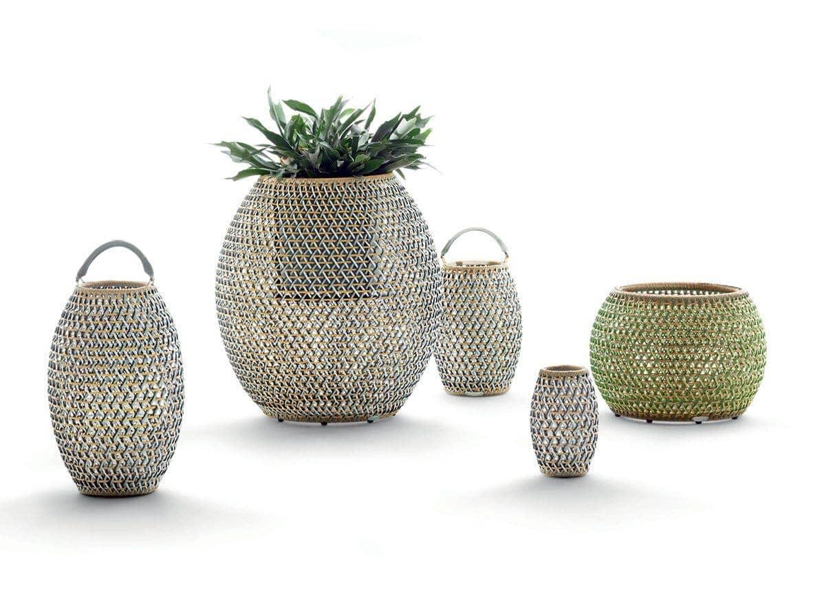 DALA Planter Medium in Grass 35% Off - Outdoor Furniture
