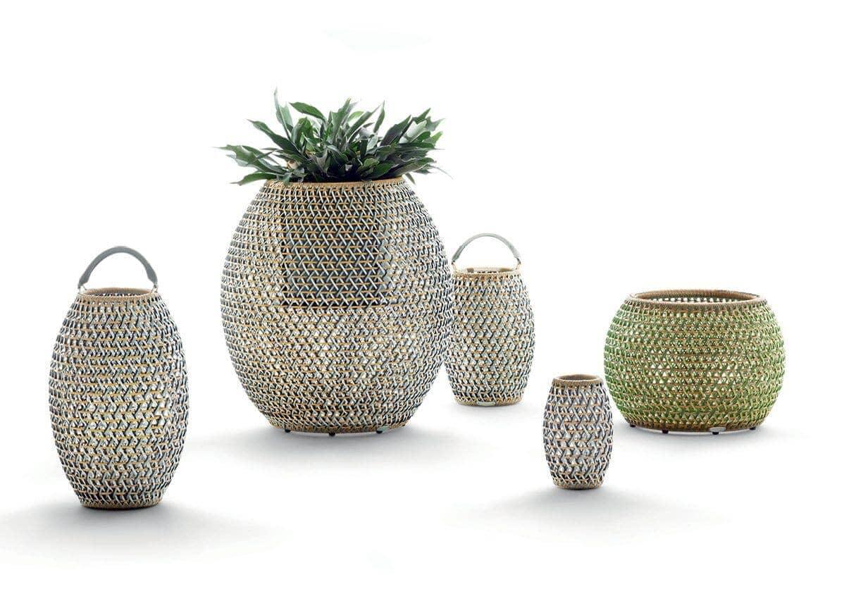 DALA Planter Medium in Grass 35% Off Outdoor Furniture DEDON 