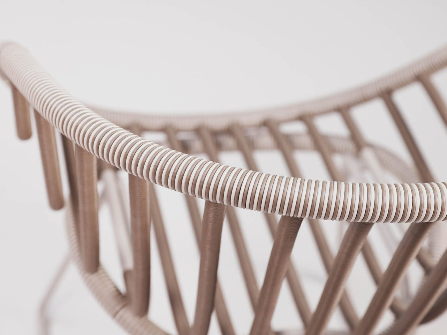 KIDA Lounge Chair Outdoor Furniture DEDON