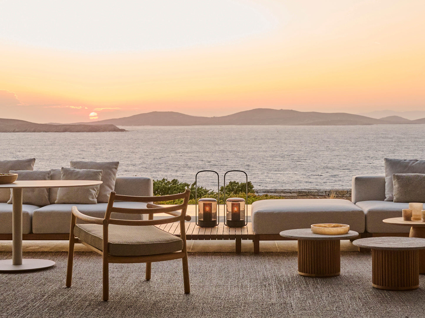 LUNA lamp - Outdoor Furniture