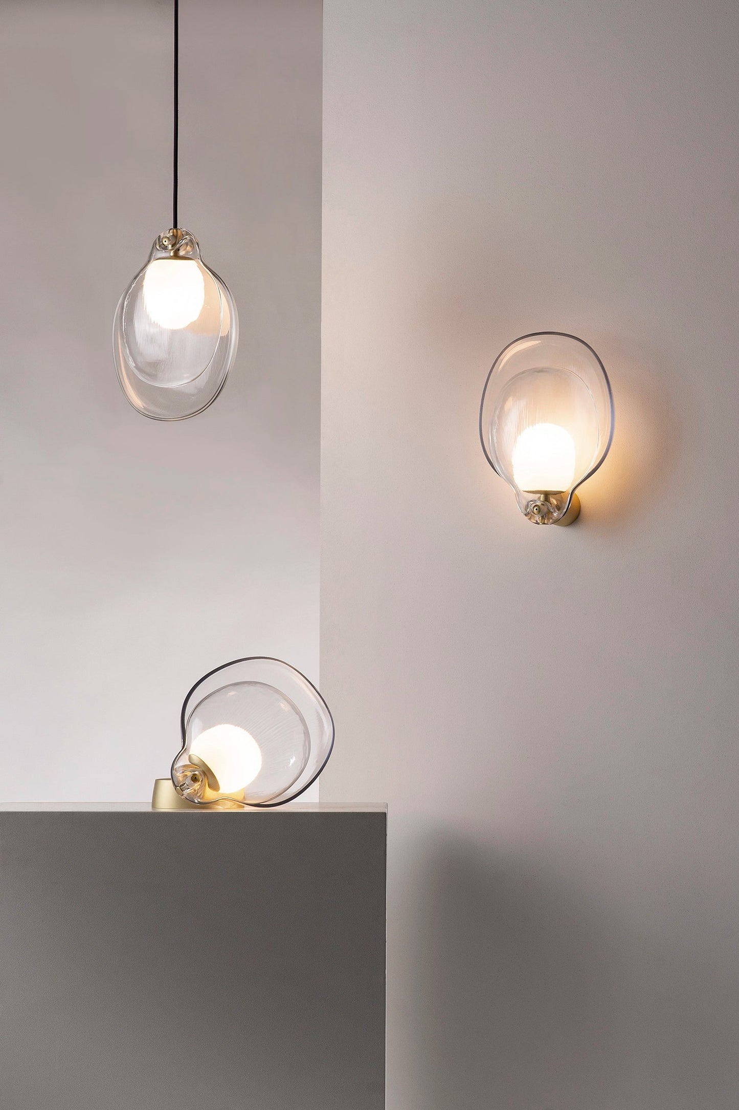 Petal Table Lamp Indoor Lighting Rakumba