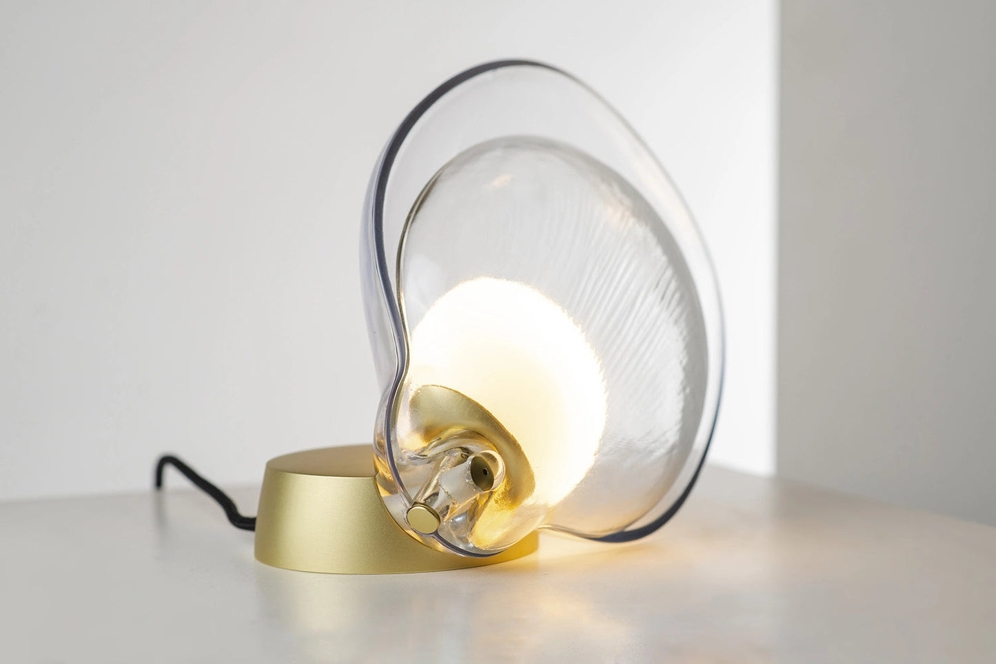 Petal Table Lamp Indoor Lighting Rakumba