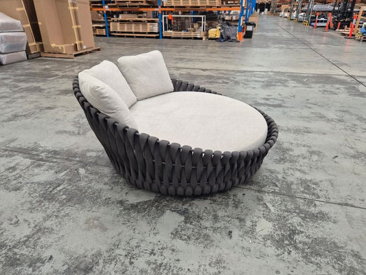 Tosca Daybed in Wenge