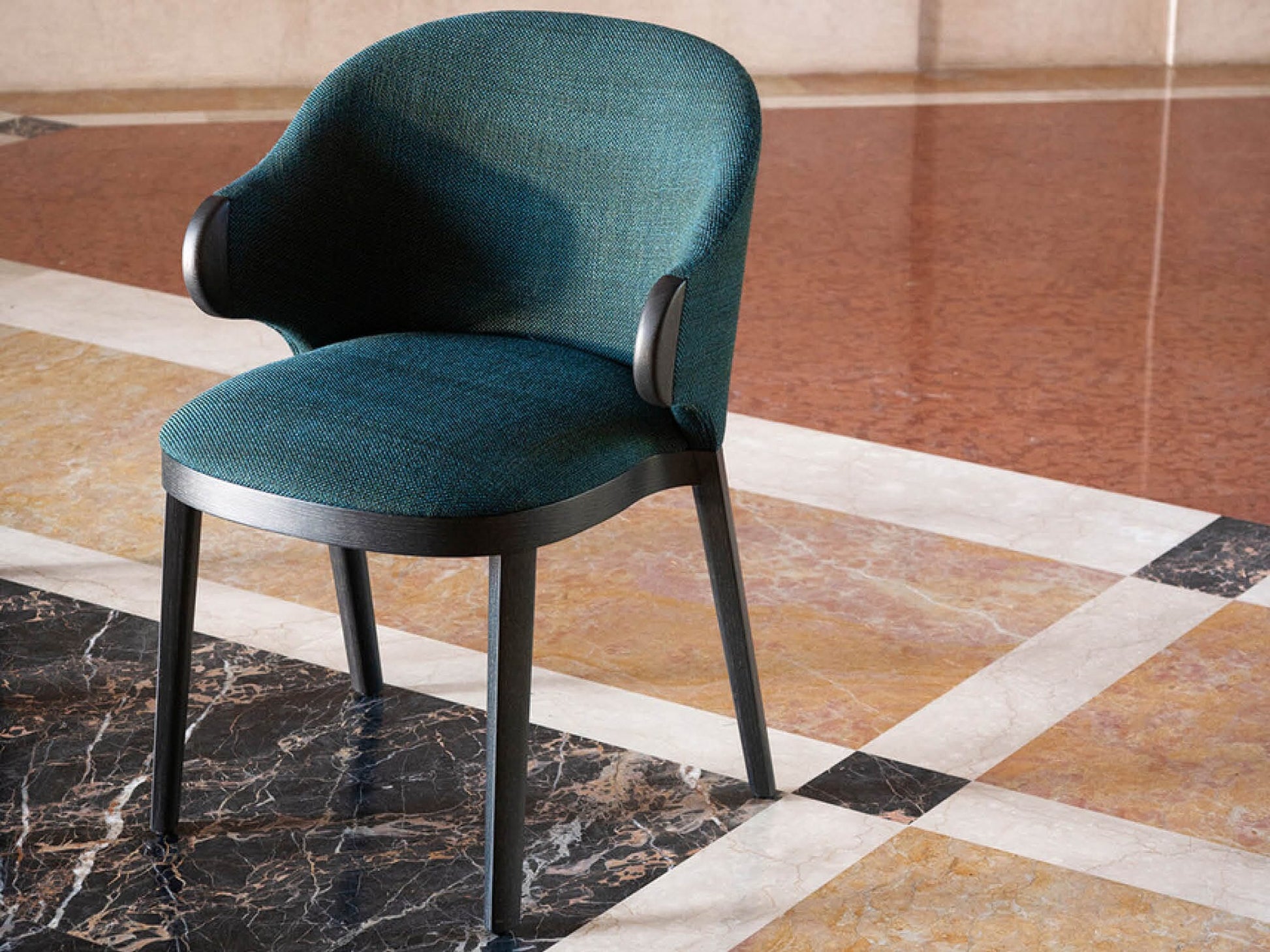 Trousse Armchair Indoor Furniture Potocco