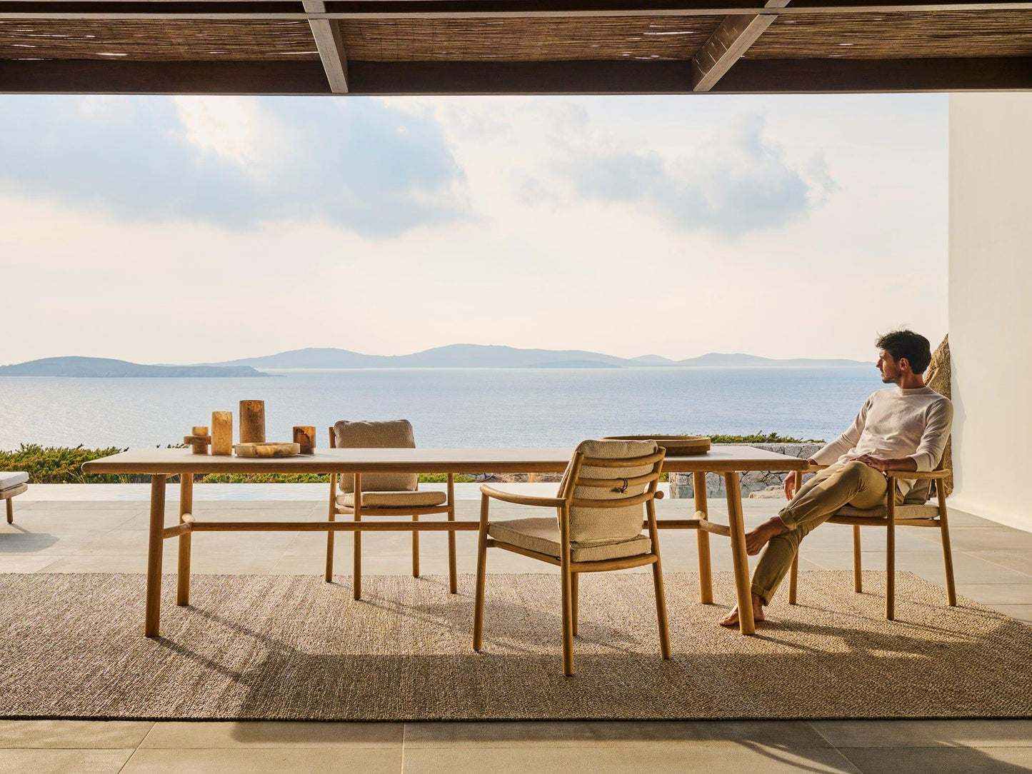 Ukiyo Dining Table - Outdoor Furniture