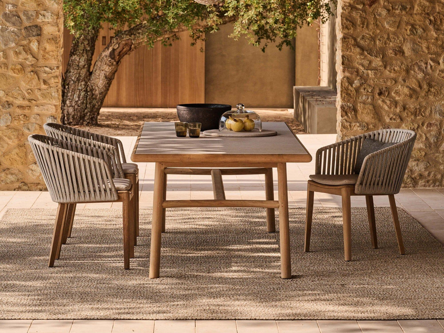 Ukiyo Dining Table - Outdoor Furniture