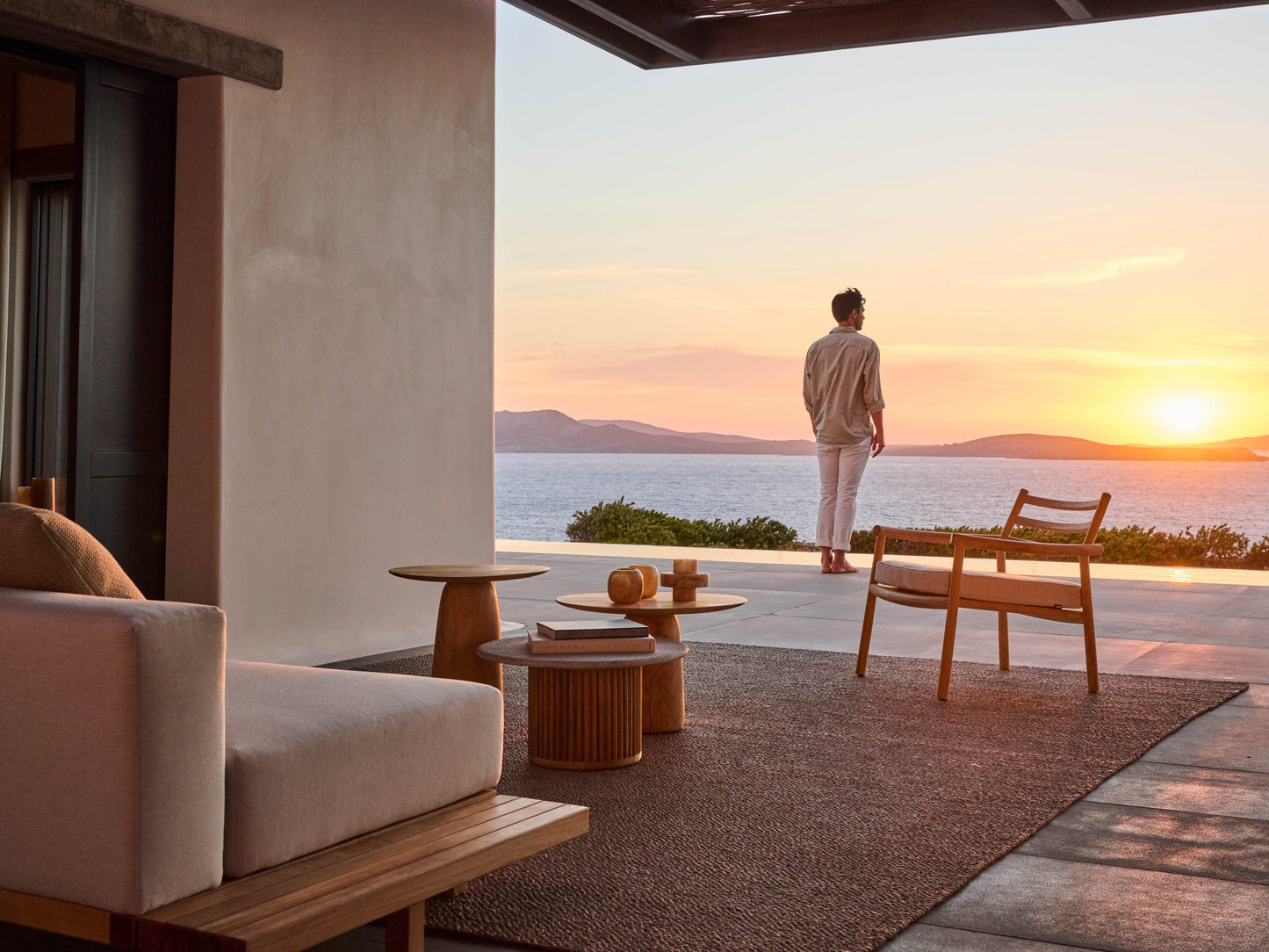 Ukiyo Lounge Chair - Outdoor Furniture