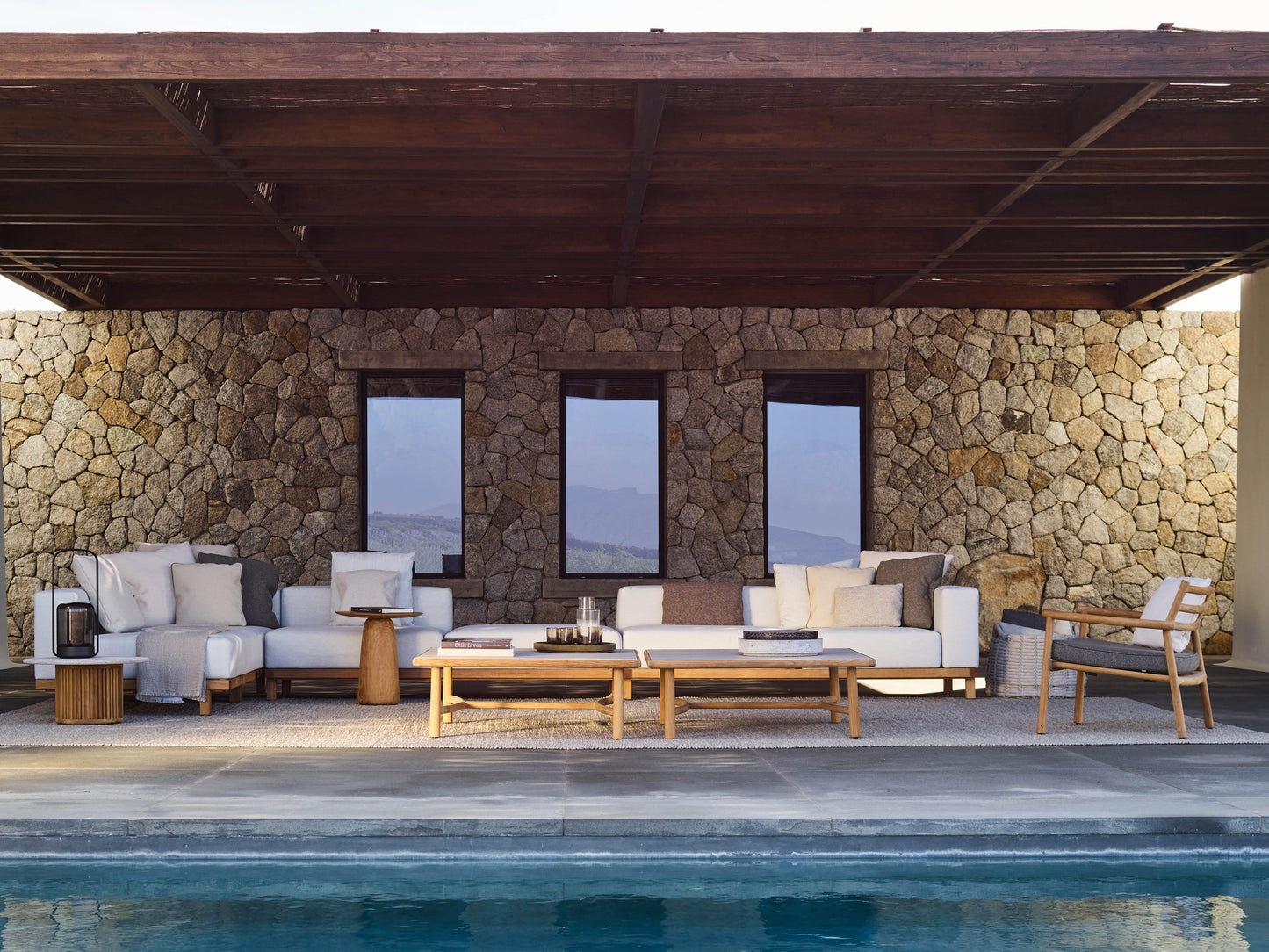 Ukiyo Lounge Chair - Outdoor Furniture