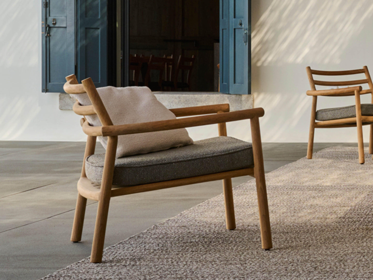 Ukiyo Lounge Chair - Outdoor Furniture
