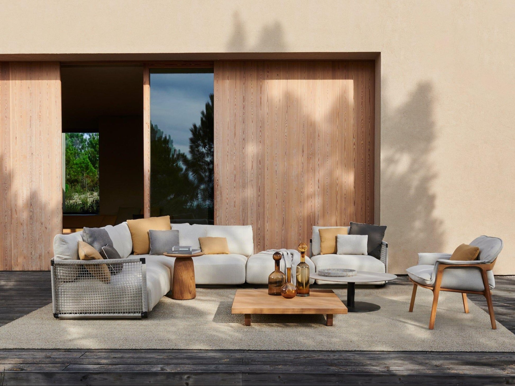 Vis a Vis Coffee Table - Outdoor Furniture