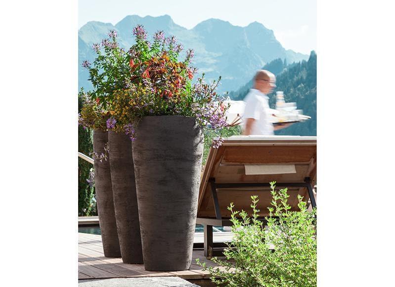 AH - Outdoor Furniture