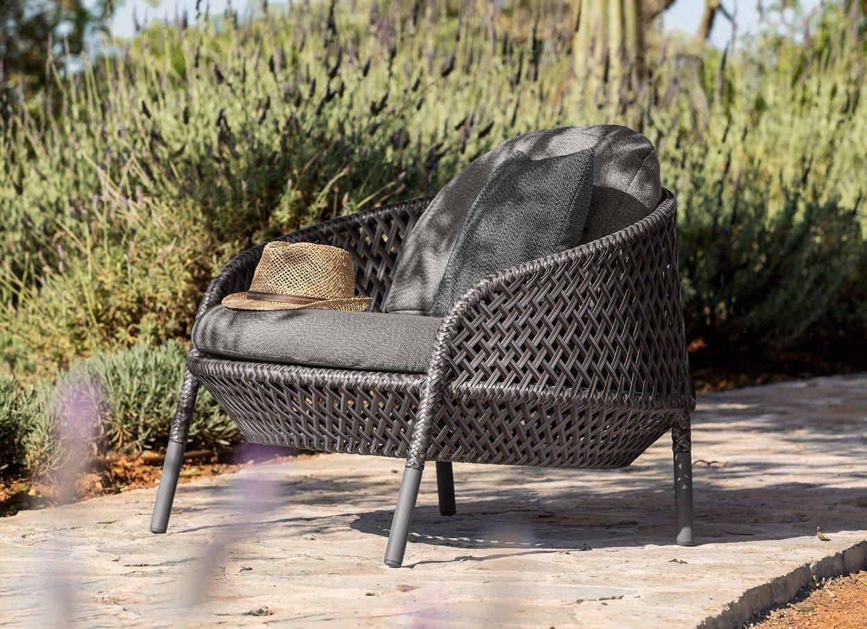 AHNDA Lounge Chair - Outdoor Furniture