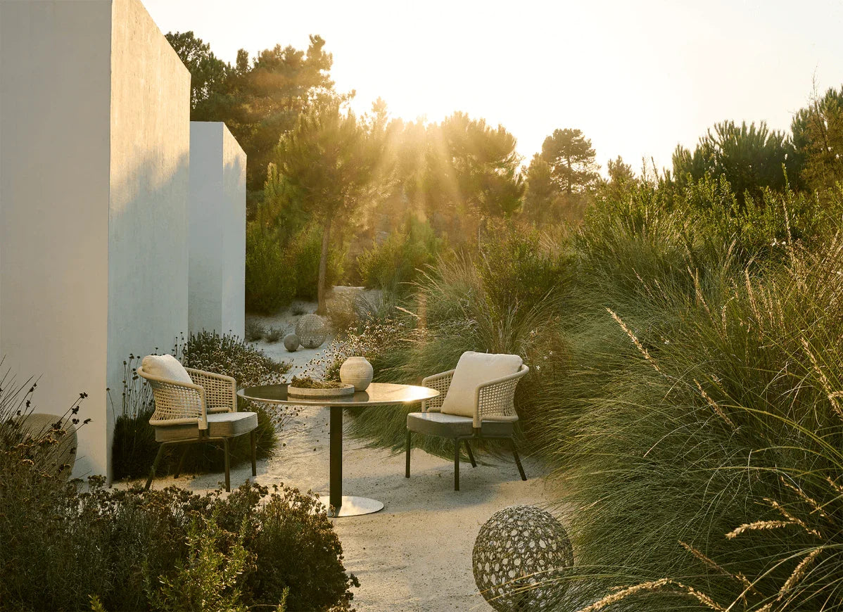 Contour Club Chair - Outdoor Furniture
