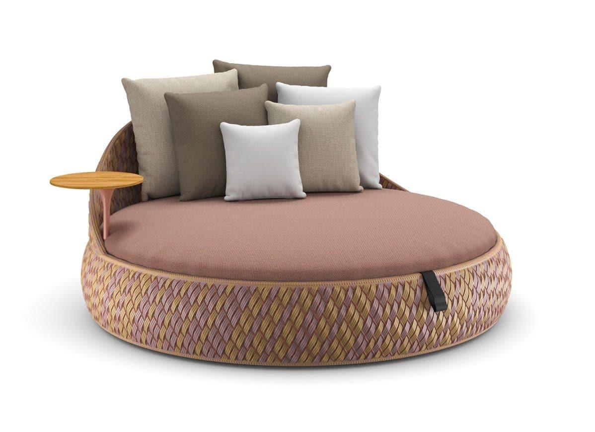 DALA Loveseat - Outdoor Furniture