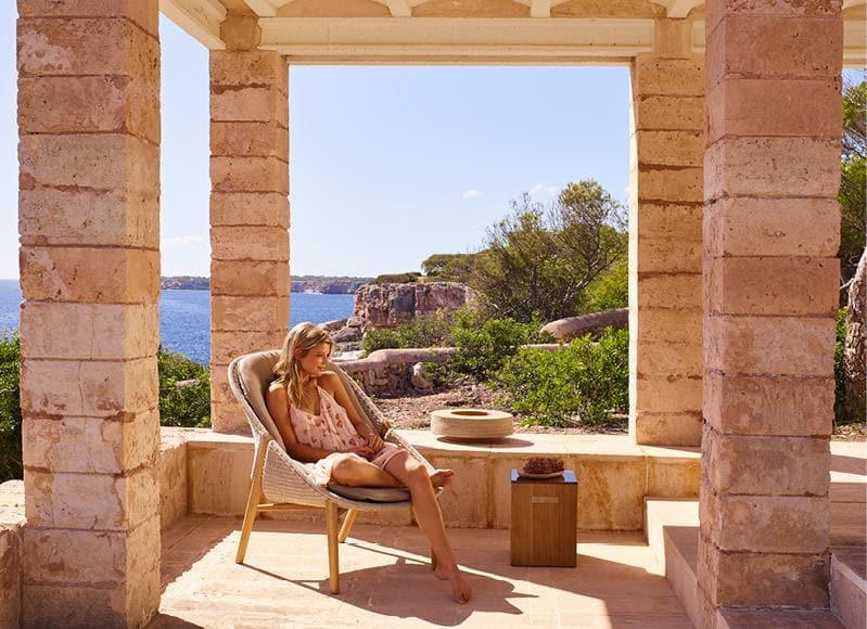 Elio Lounge Chairs - Outdoor Furniture
