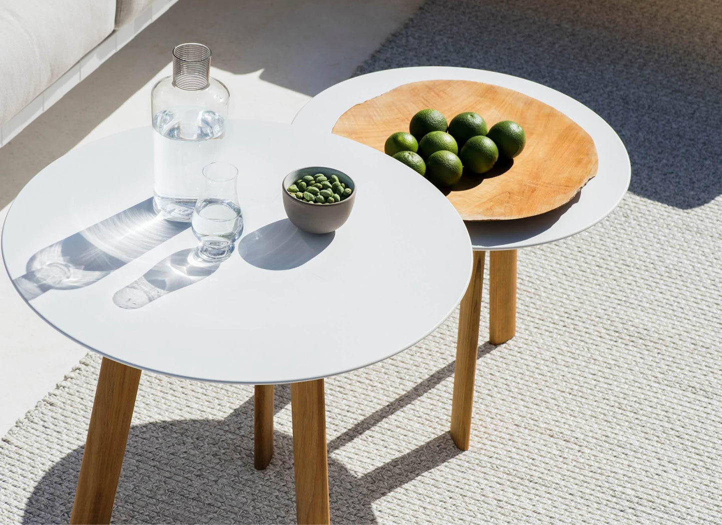 Ile Side Table 20% Off - Outdoor Furniture