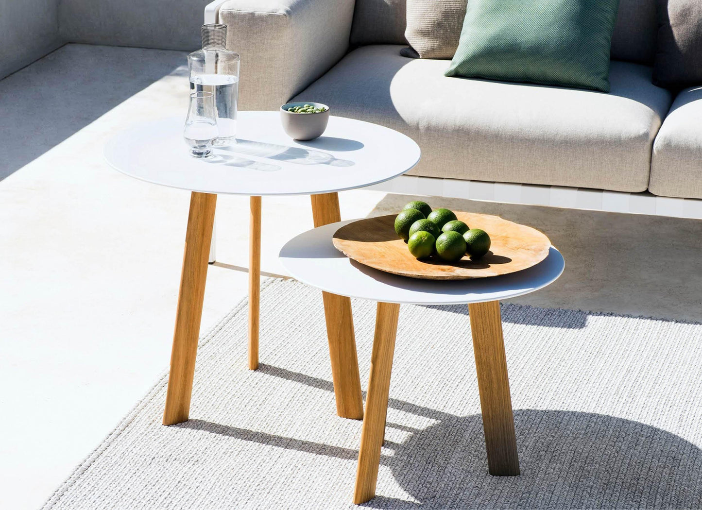 Ile Side Table 20% Off - Outdoor Furniture