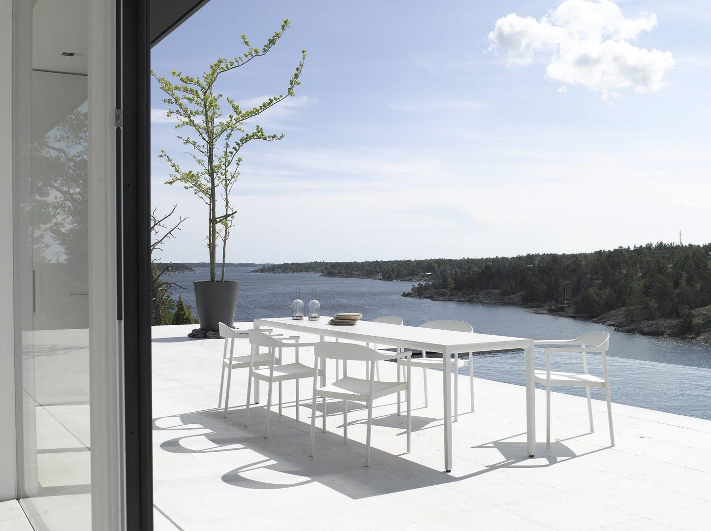 Illum Armchair - Outdoor Furniture