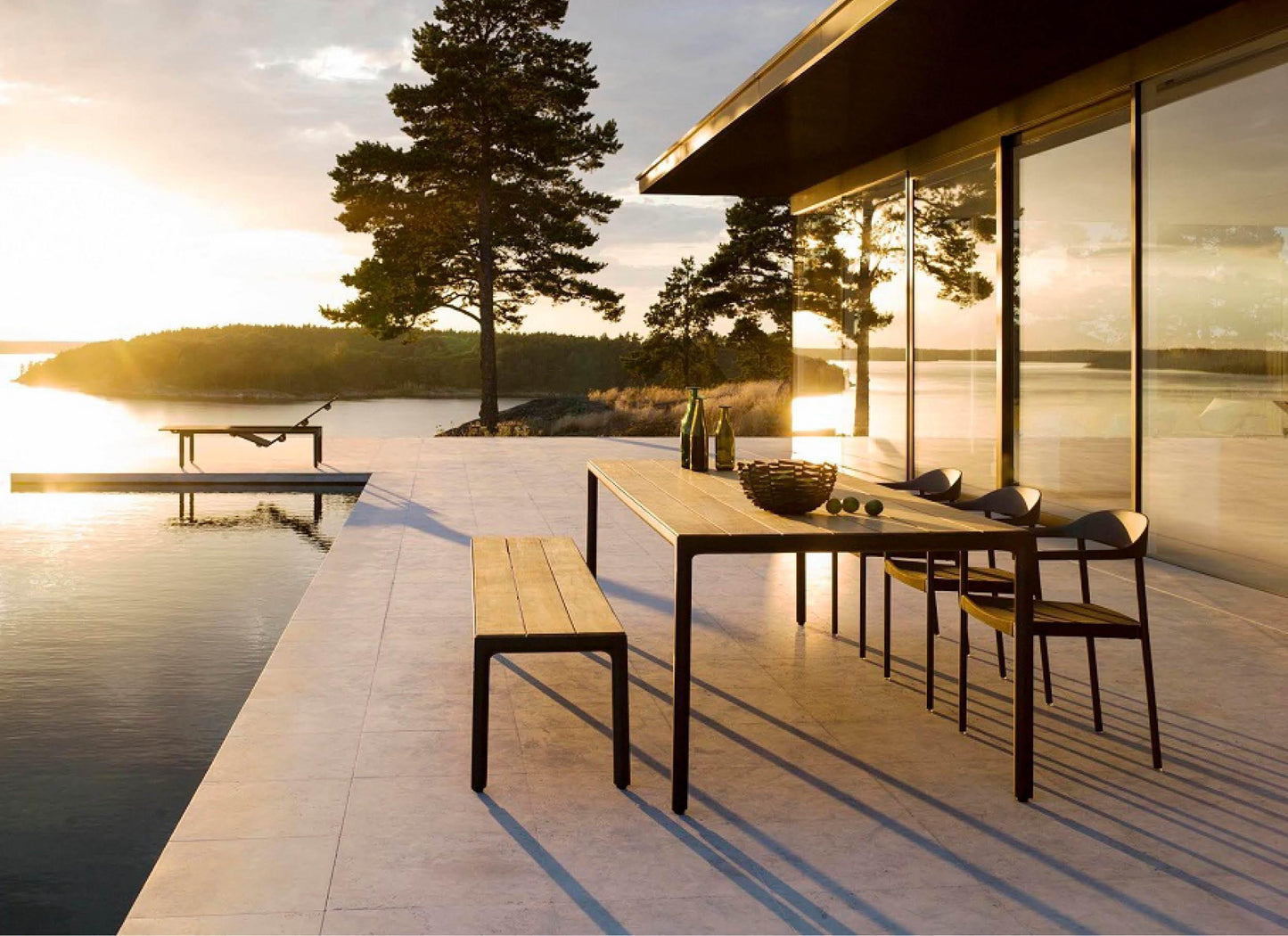 Illum Bench - Outdoor Furniture