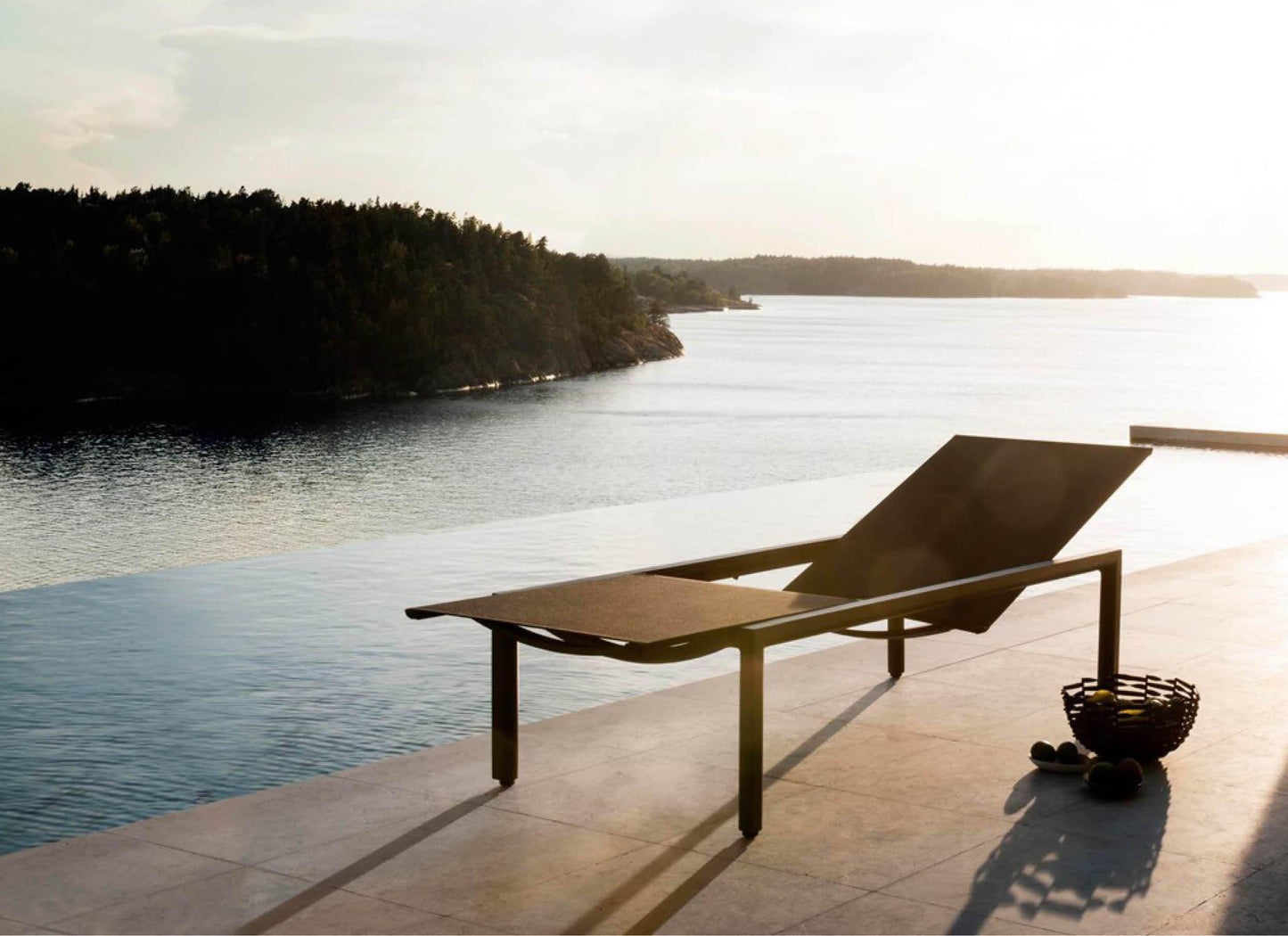 Illum Lounger - Outdoor Furniture