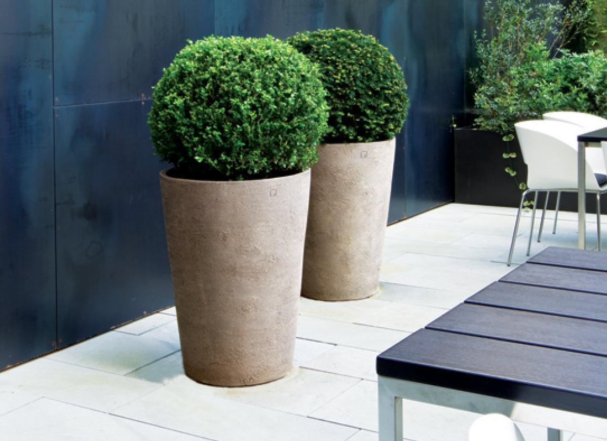 MR - Outdoor Furniture