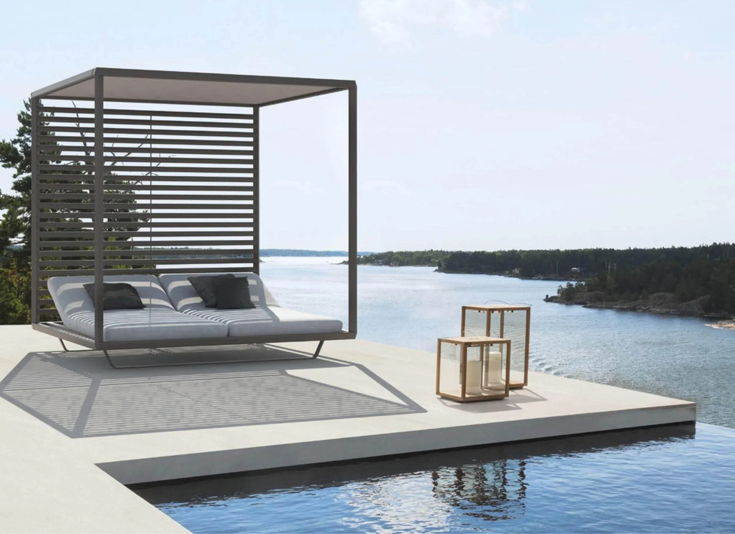Pavilion Daybed - Outdoor Furniture