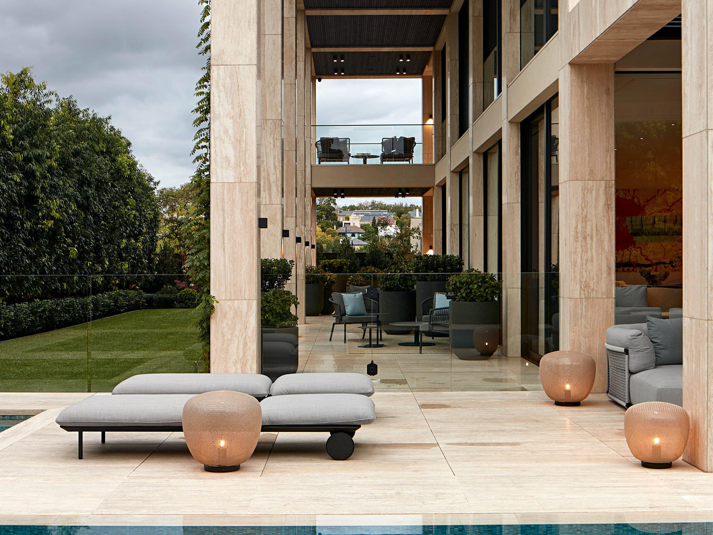 Senja Lounger - Outdoor Furniture
