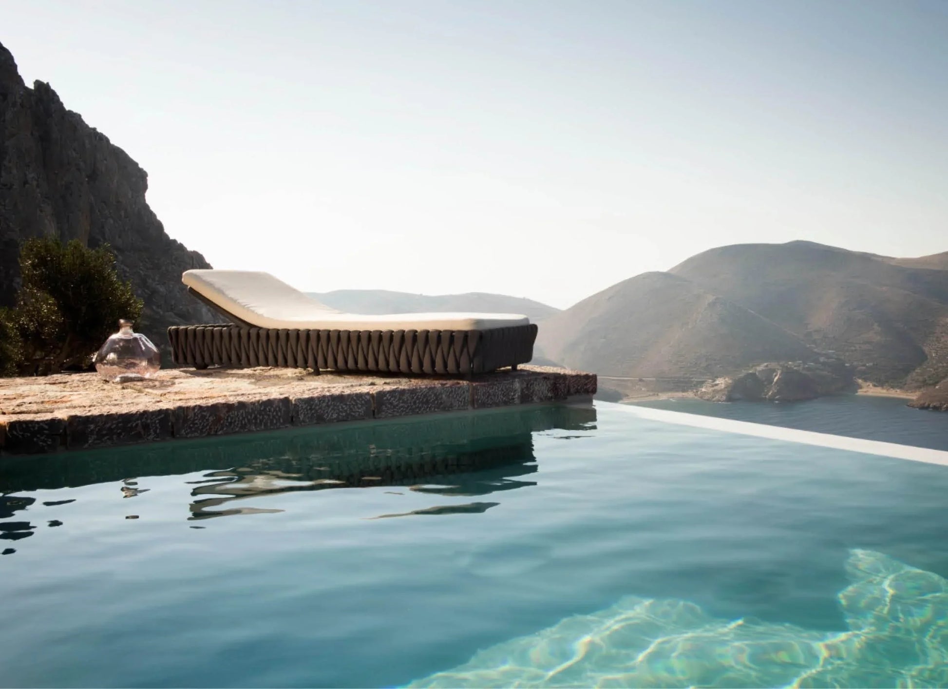 Tosca Lounger - Outdoor Furniture