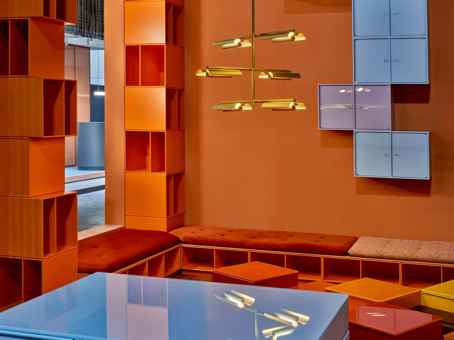 Typography Cilon - Indoor Furniture