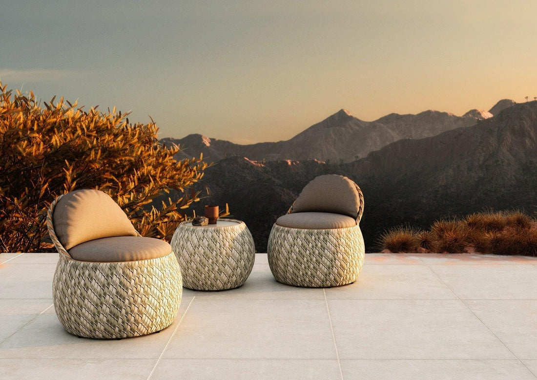 Create Outdoor Memories with Designer Lounge Furniture