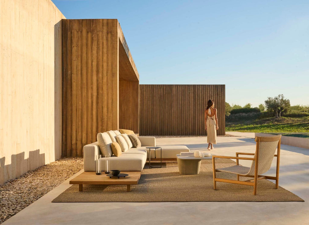 Discover Outdoor Sofas for Your Space