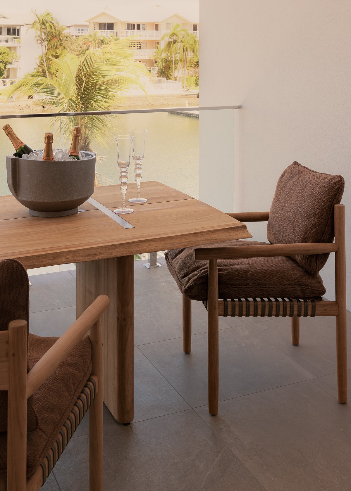 TIBBO Armchair