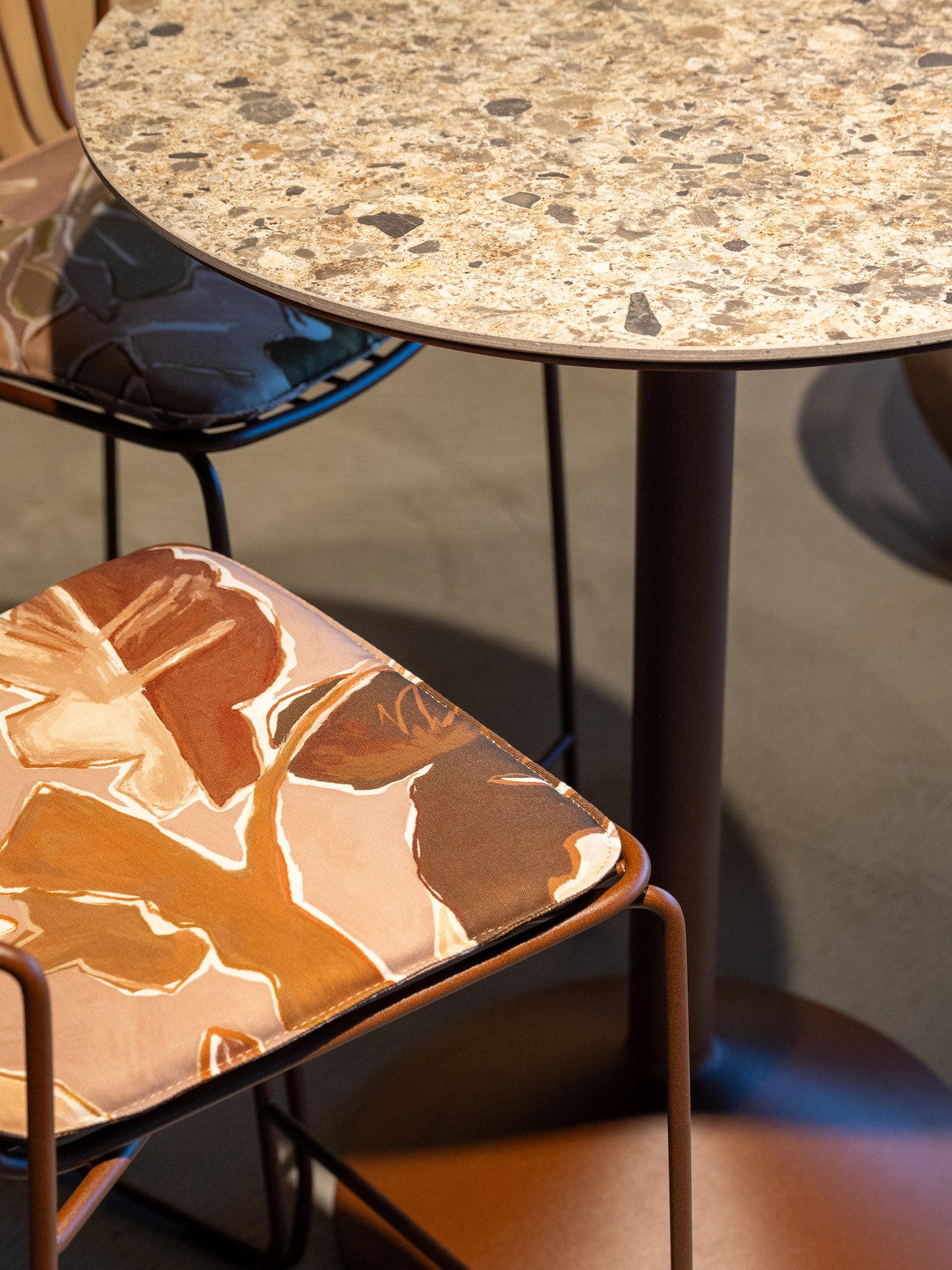 Wye Bar Table