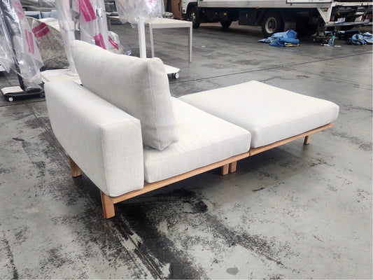 Addis Daybed with Teak Base