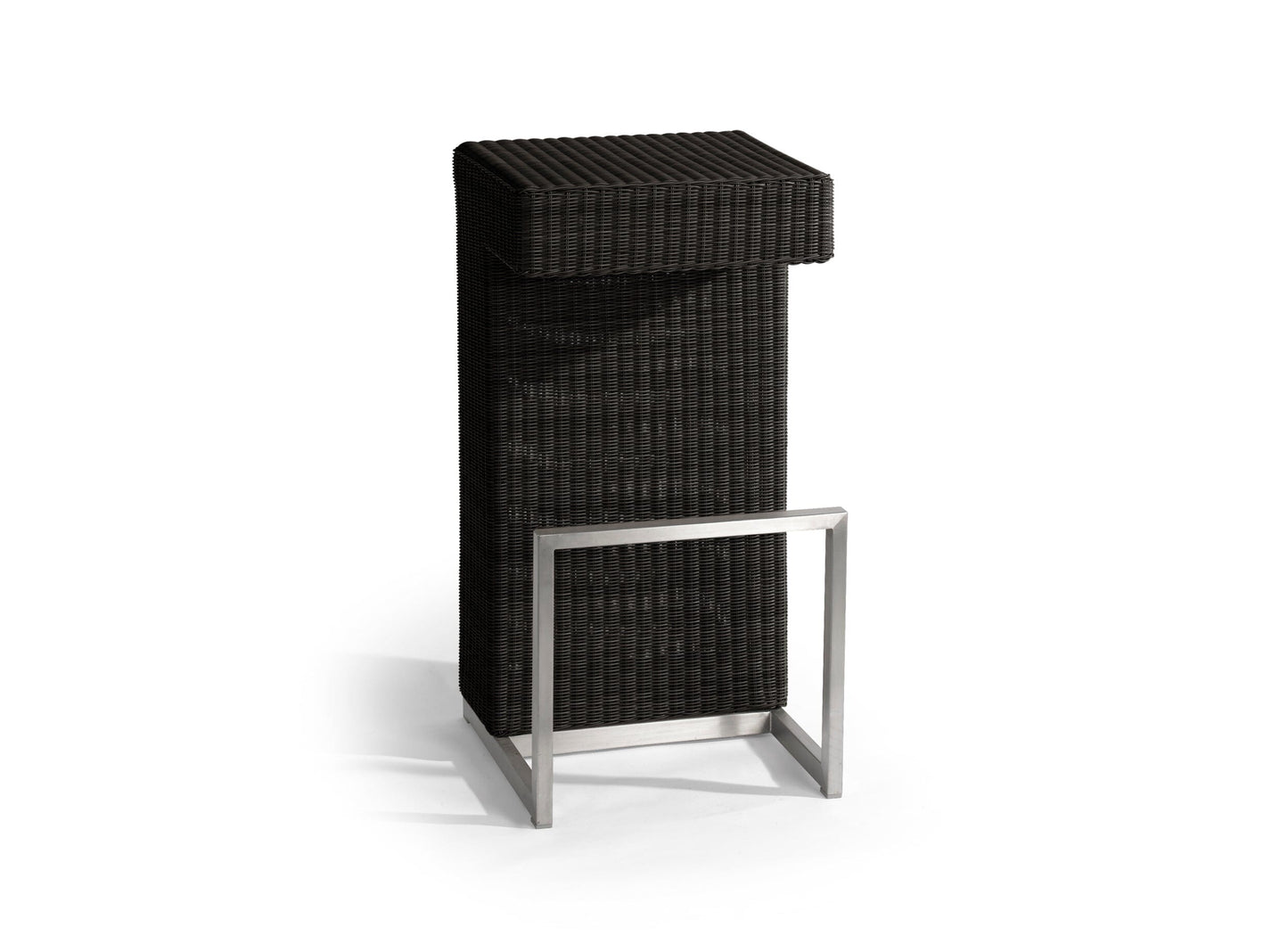Aspen Barstools in Black Outdoor Furniture Manutti 