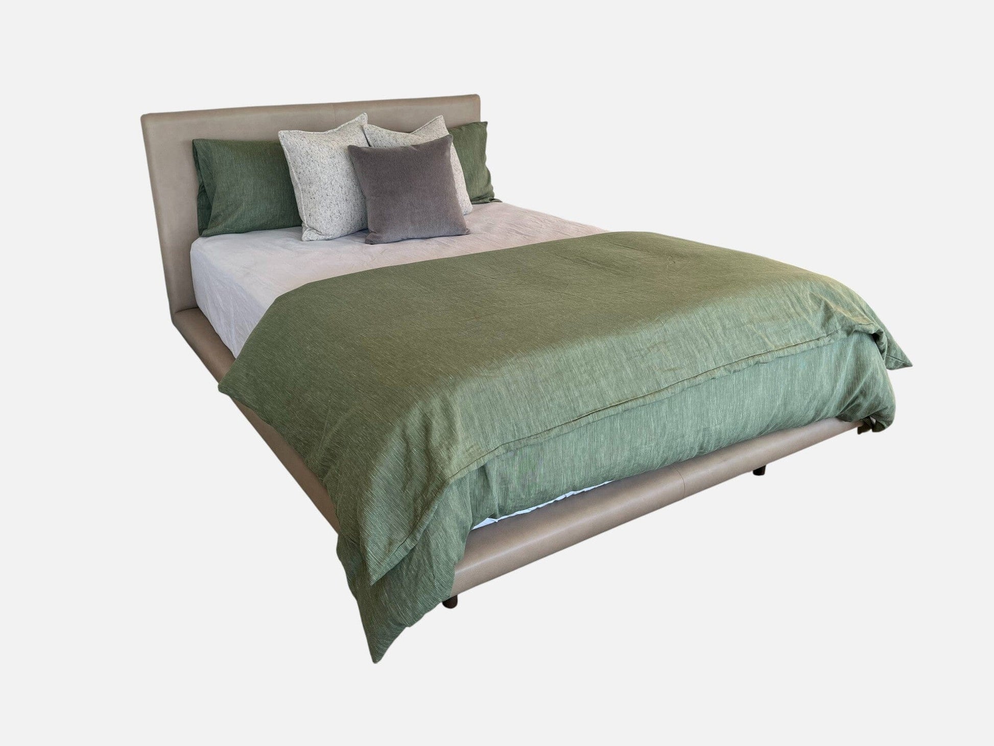 Avoca Queen Bed in Brusio Cashew Leather Indoor Furniture Kett 