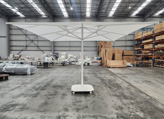 Caractere 400cm Centre Pole Umbrella in White
