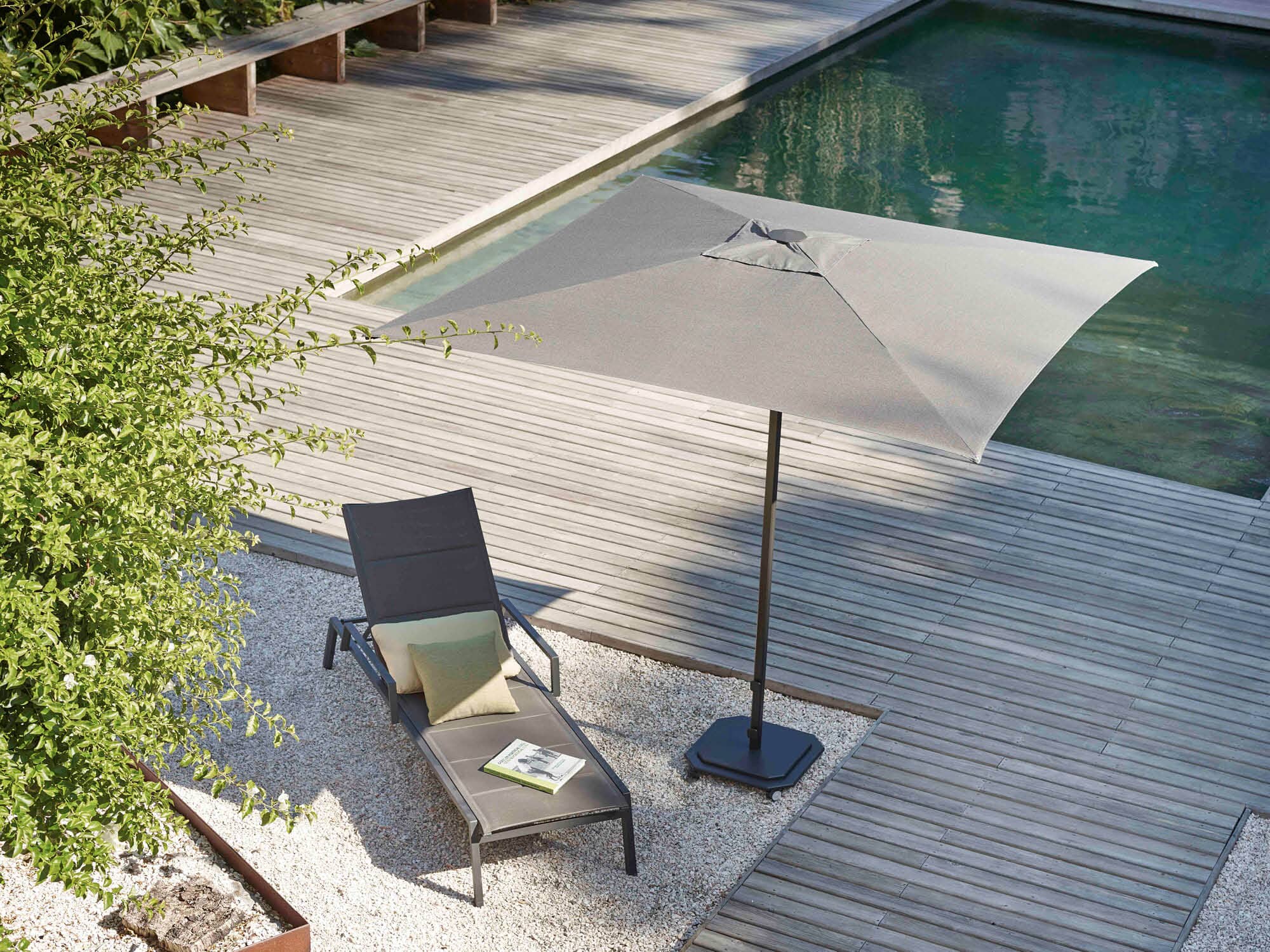 Caractere Centre Pole Umbrella Garden Furniture Collection