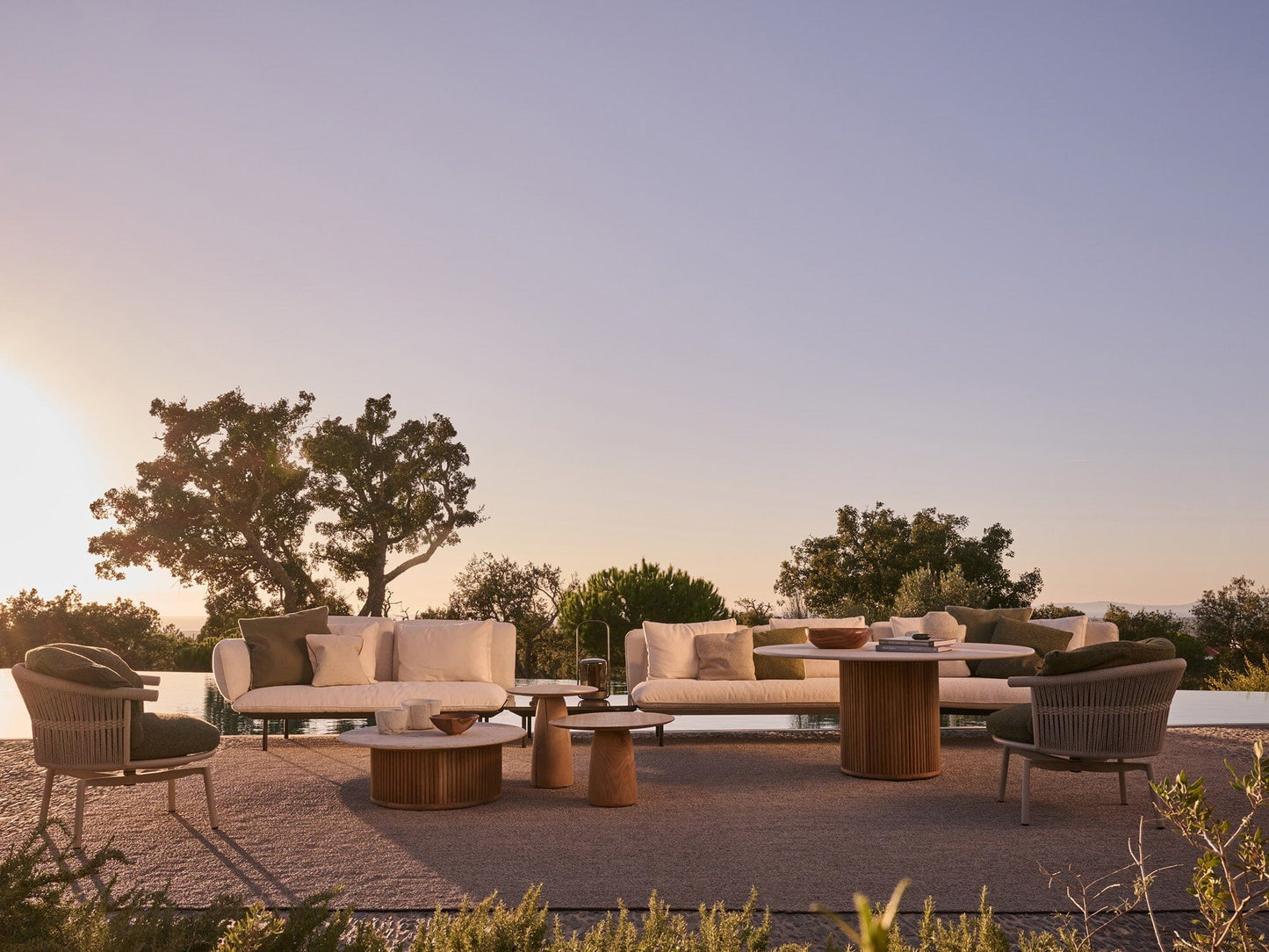 CESTA Swivel Lounge Chair Outdoor Furniture Tribu 
