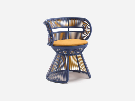 CIRQL NU Armchair Central Base - Outdoor Furniture