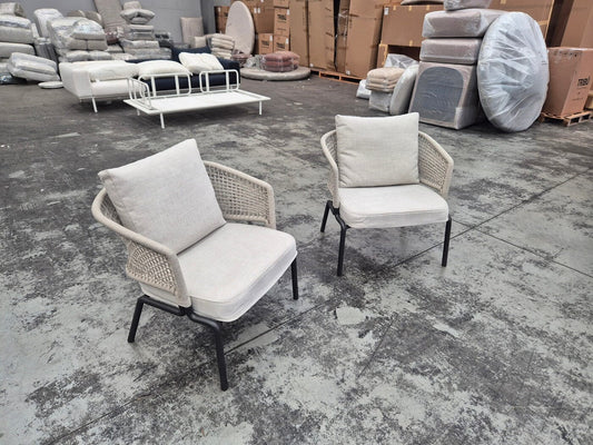 Contour Lounge Chairs in Wenge/Linen (2)