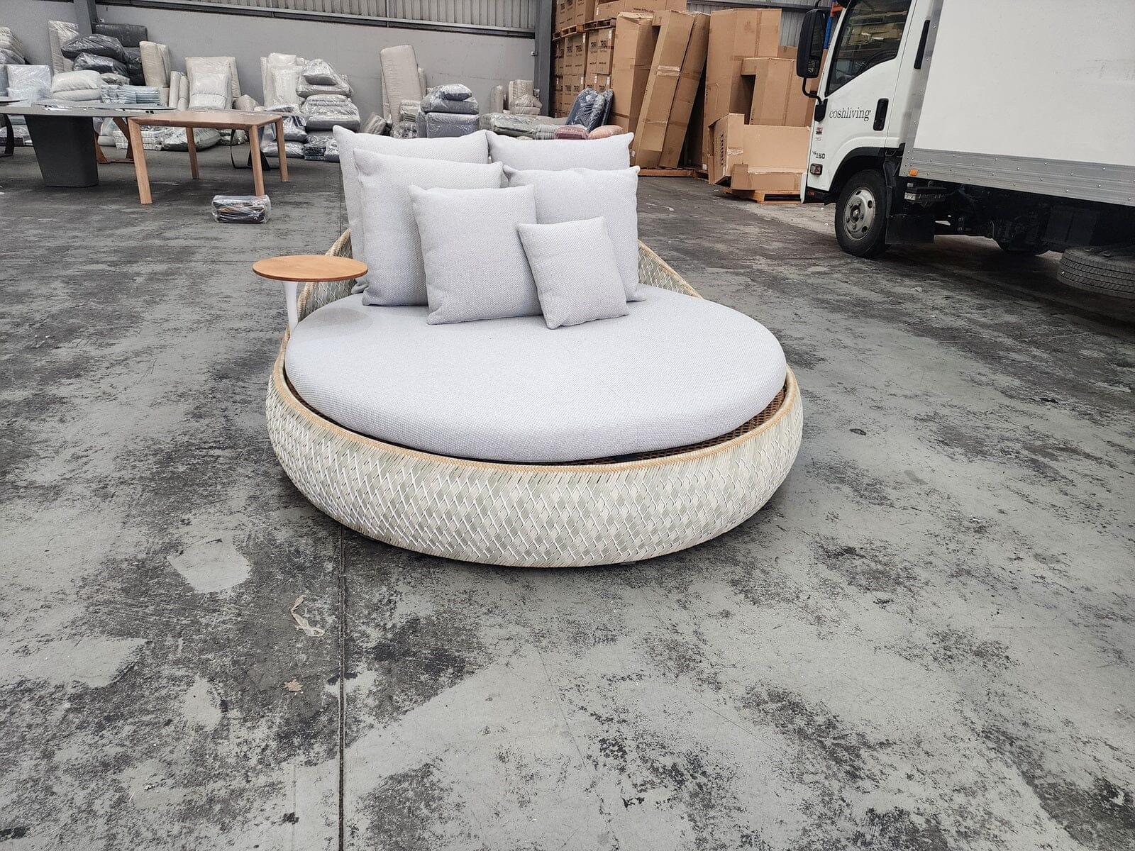 DALA Loveseat in Ibiza - Outdoor Furniture