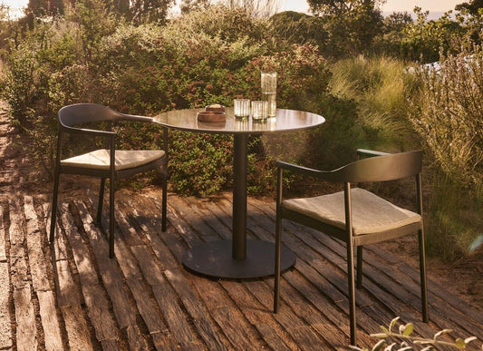 Illum Armchair
