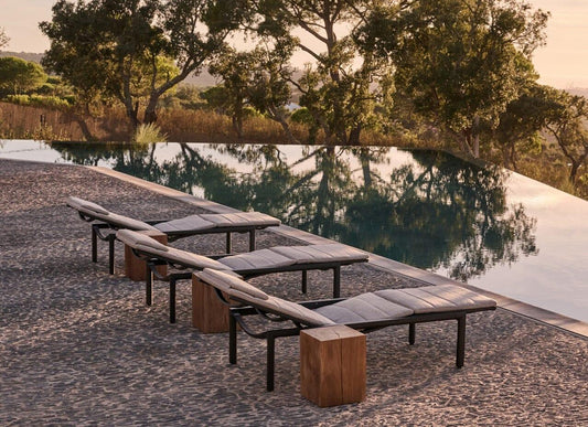 Illum Lounger