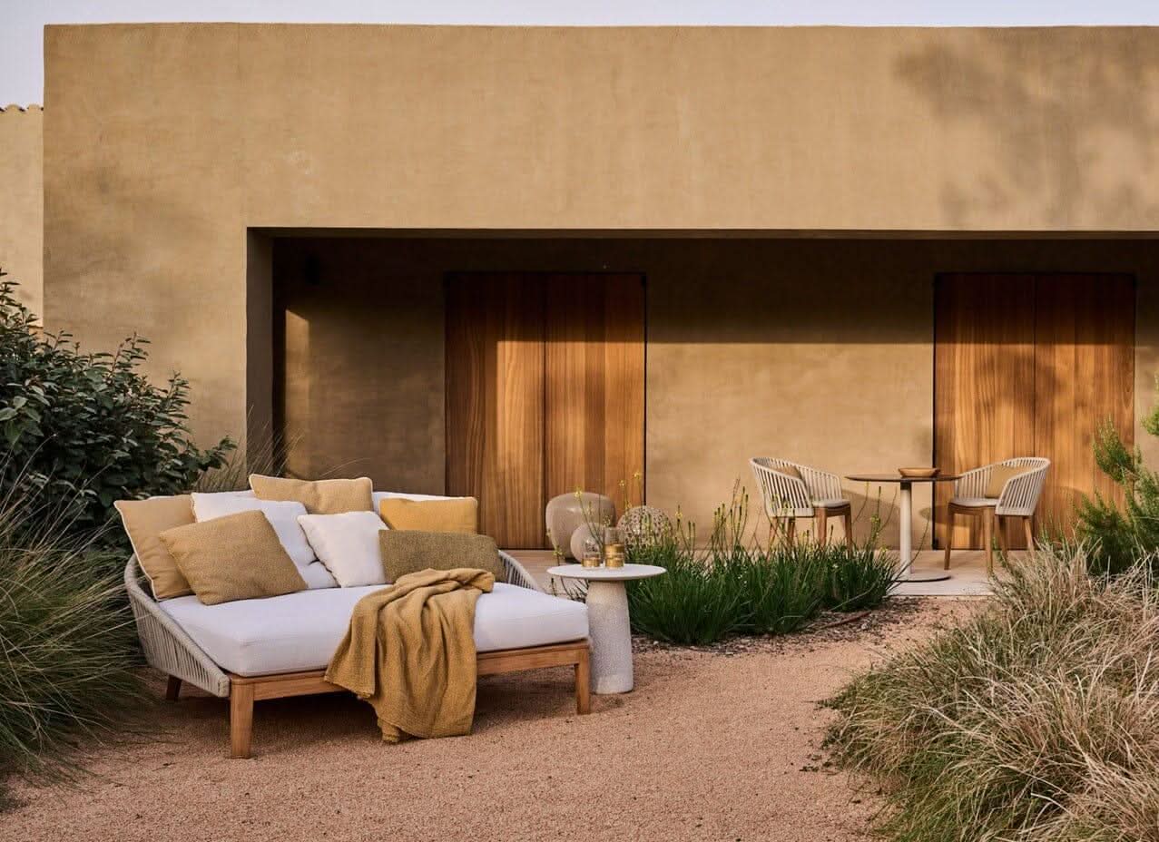 Mood Daybed Outdoor Furniture Tribu 